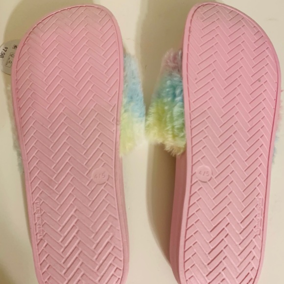 Fur Slides for kids - Picture 4 of 5